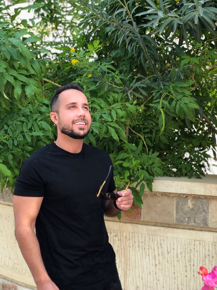 F4A14A75-7DF2-4E6A-975B-A2E85E04F38E